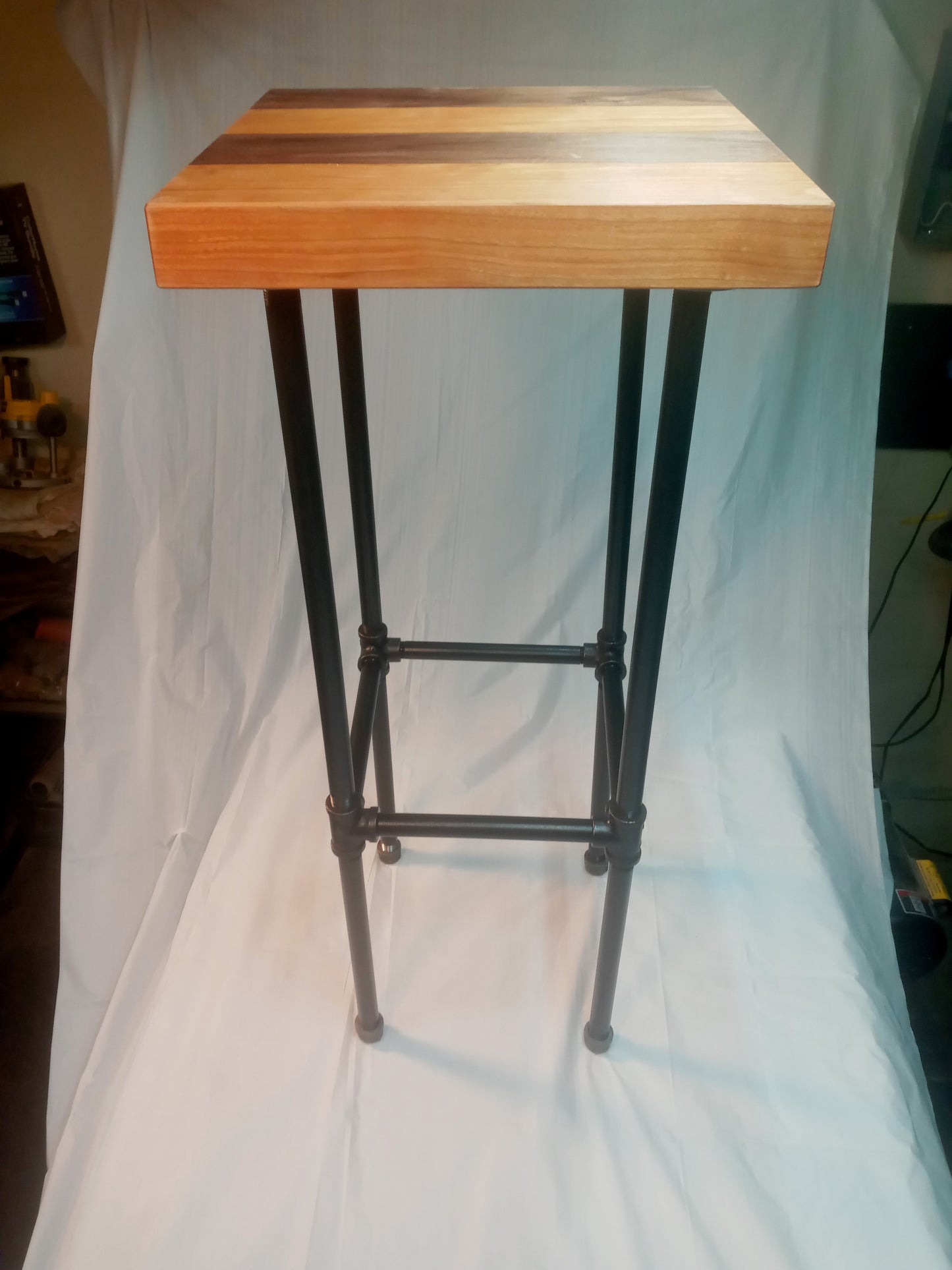 1007 - Wood and Iron Pipe Bar Stool
