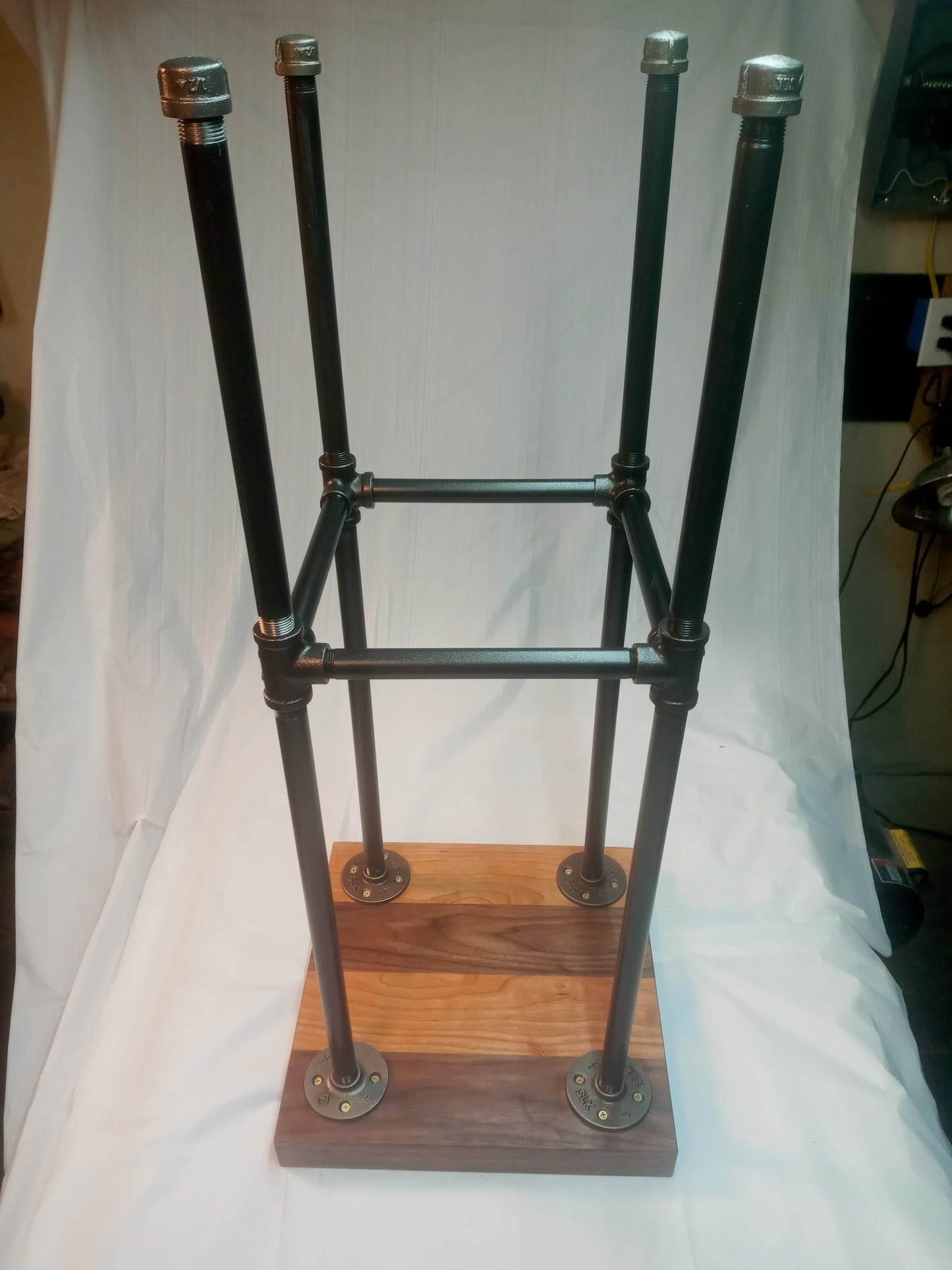1007 - Wood and Iron Pipe Bar Stool