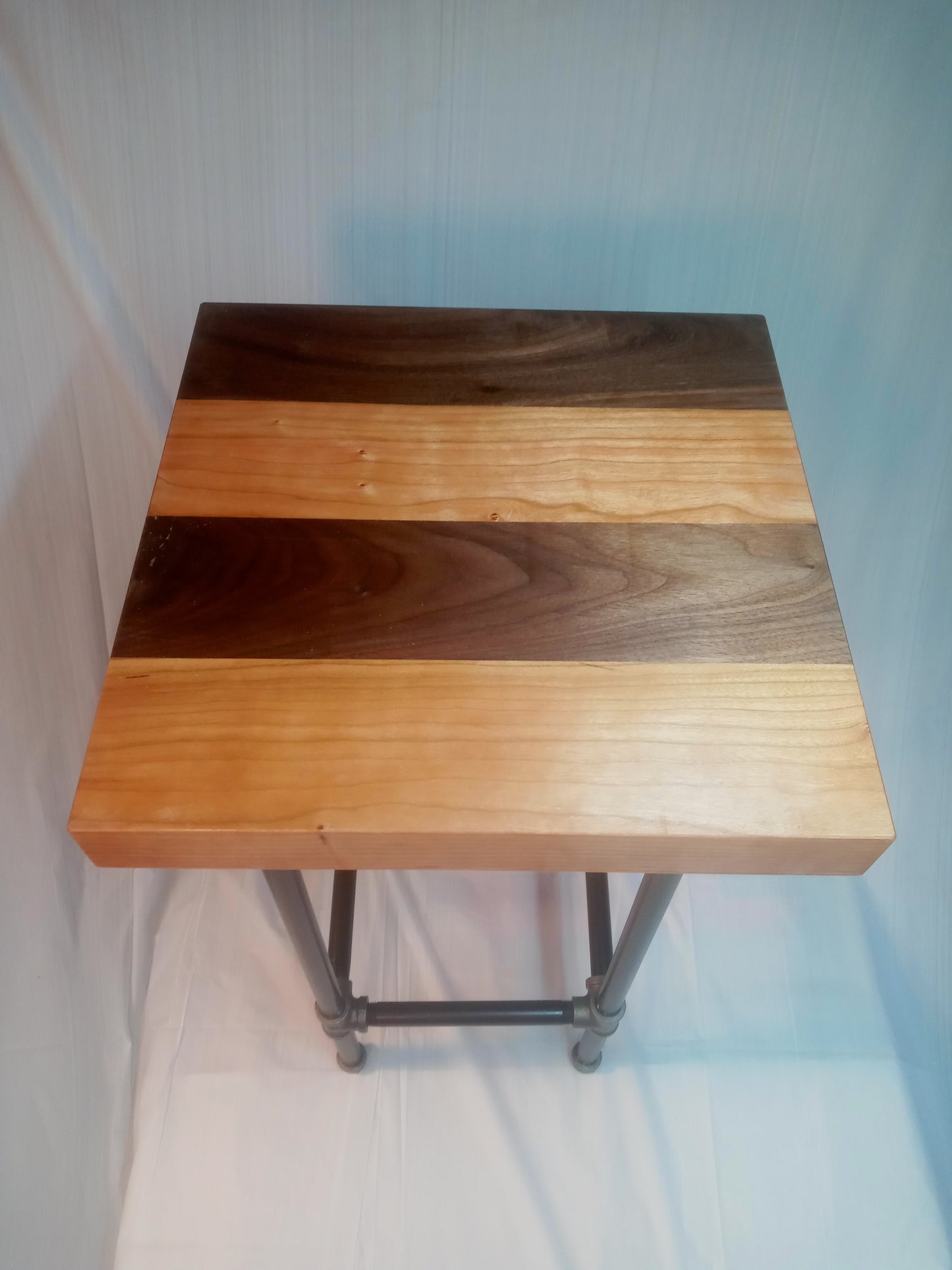 1008 - Wood and Iron Pipe Stool